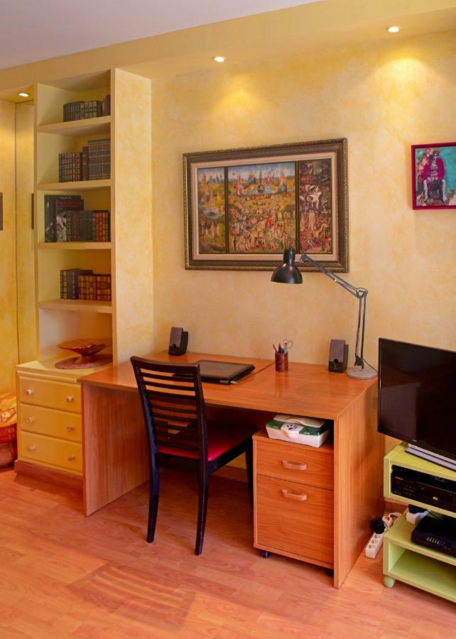 Cozy Apartment At Jardin Manaure Madrid Luaran gambar