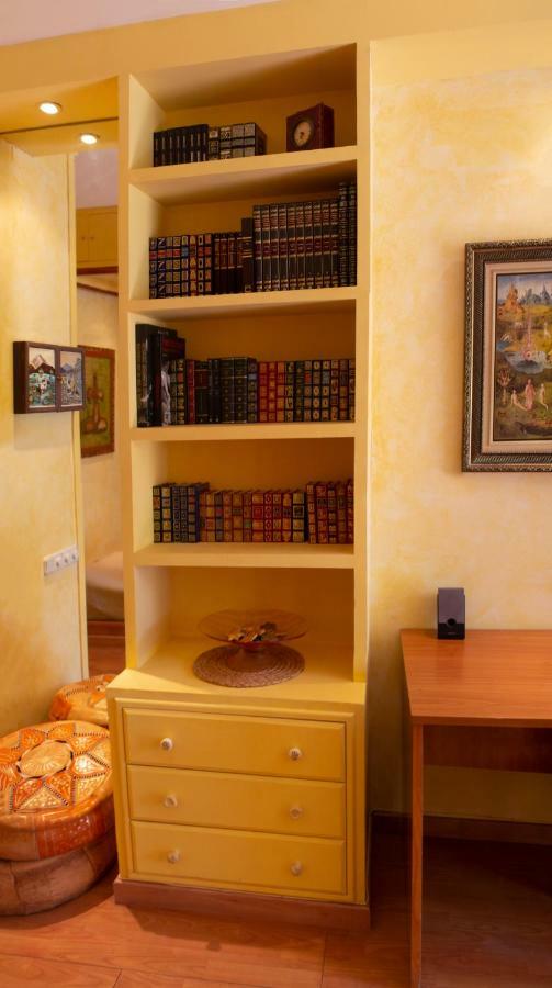 Cozy Apartment At Jardin Manaure Madrid Luaran gambar